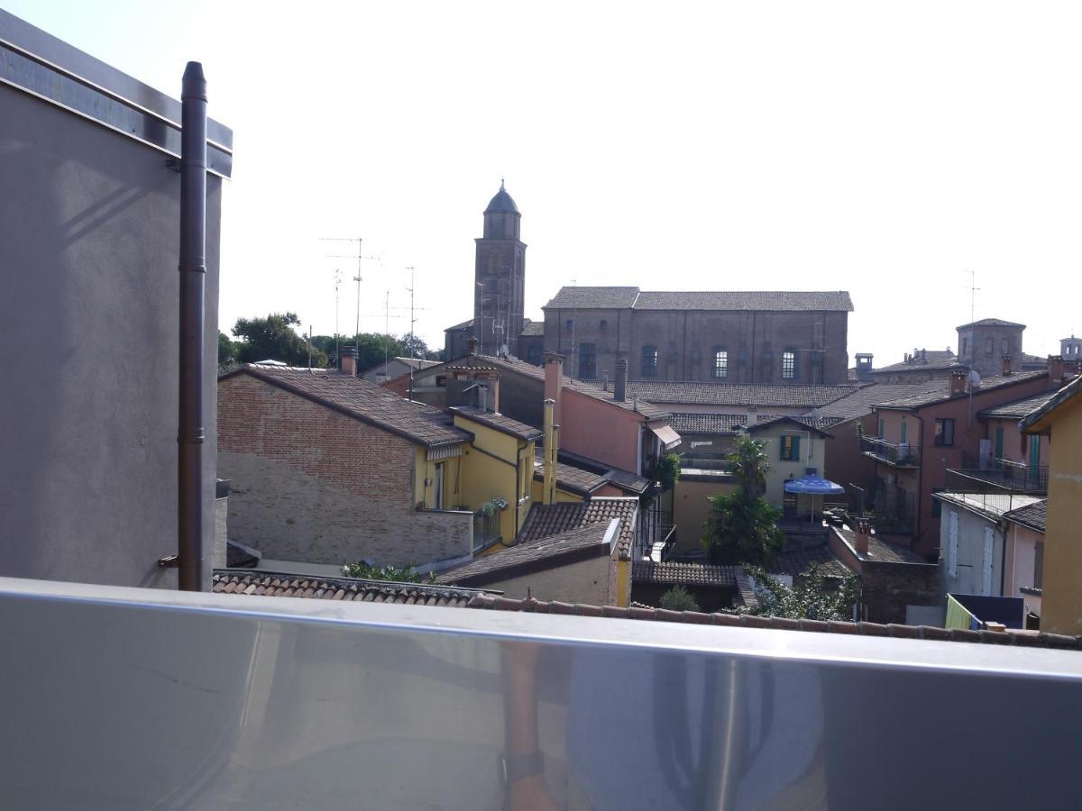 Rb Del Teatro&Apartaments Imola Exteriör bild
