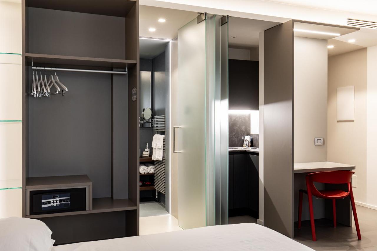 Rb Del Teatro&Apartaments Imola Exteriör bild