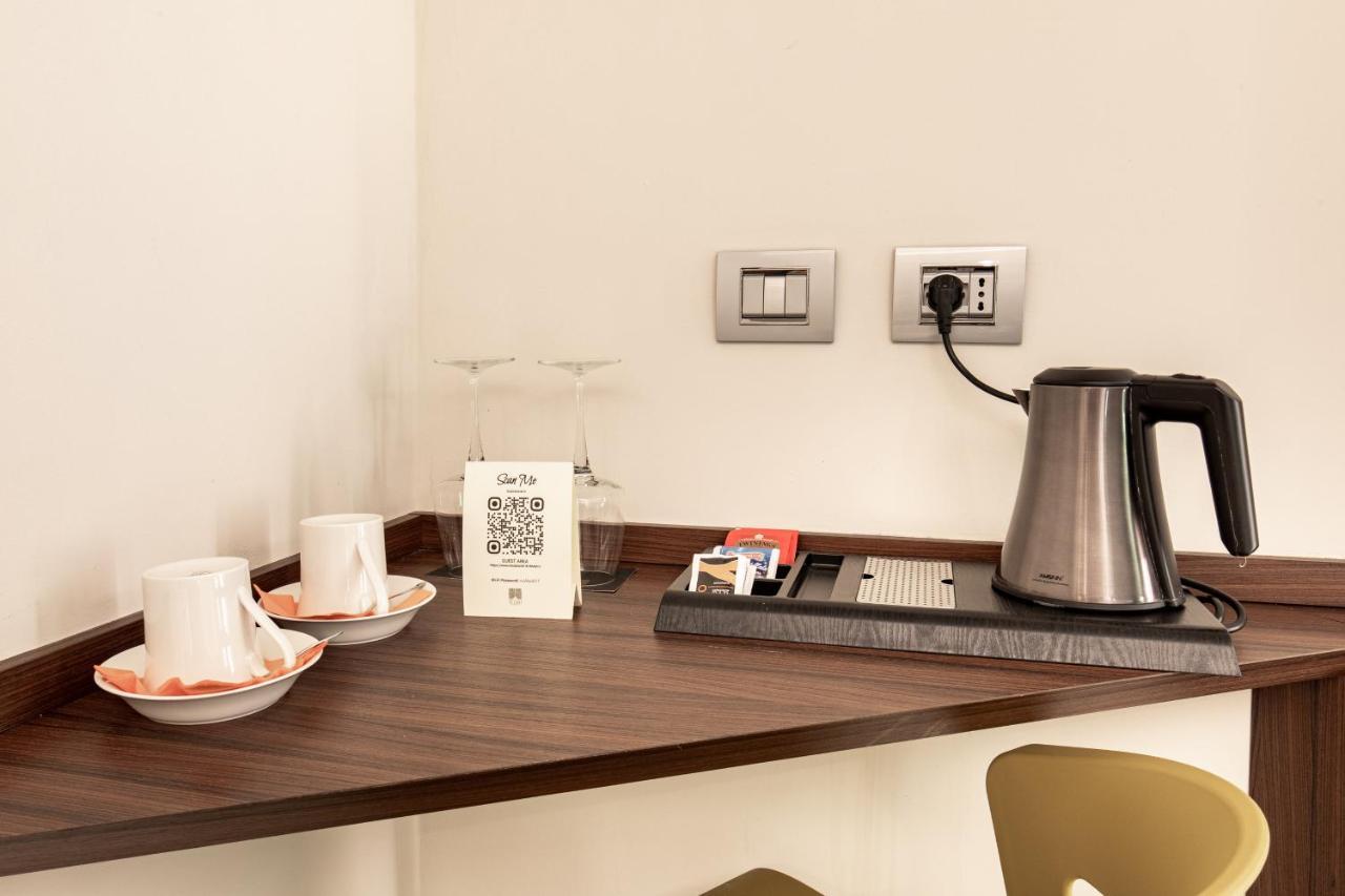 Rb Del Teatro&Apartaments Imola Exteriör bild